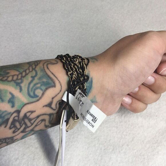 Treasure & Bond Thread Layer Chain Bracelet (G1) - Picture 2 of 8